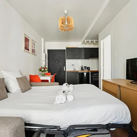 Double L 15min From Eiffel Tower By Car *